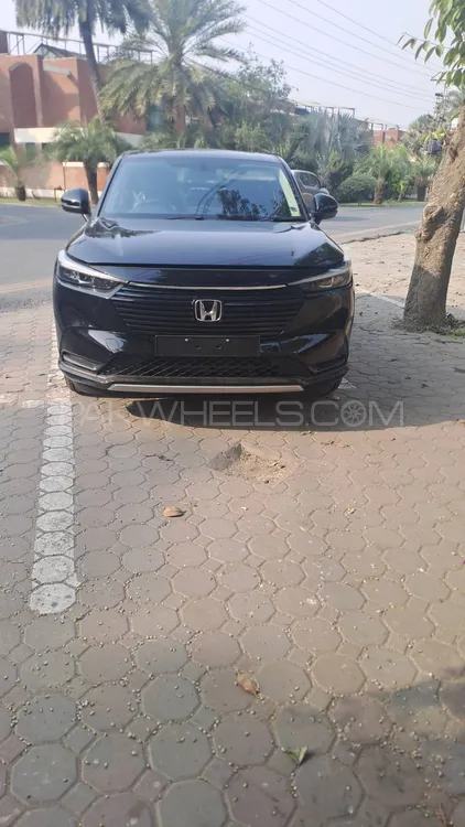 Honda HR-V 2023 for Sale in Lahore Image-1
