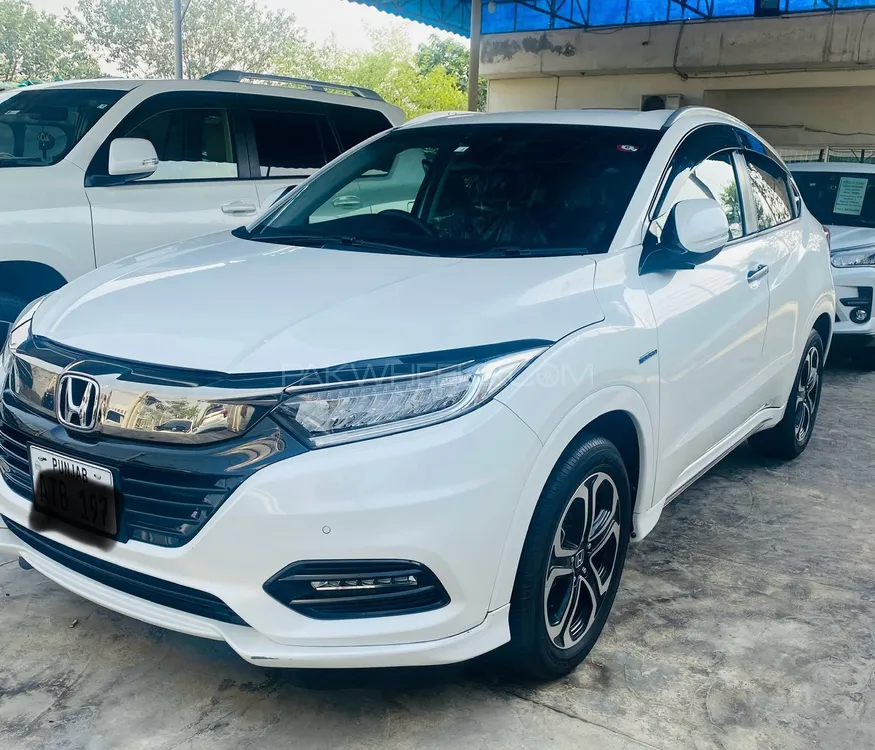 Honda Vezel 2020 for Sale in Lahore Image-1