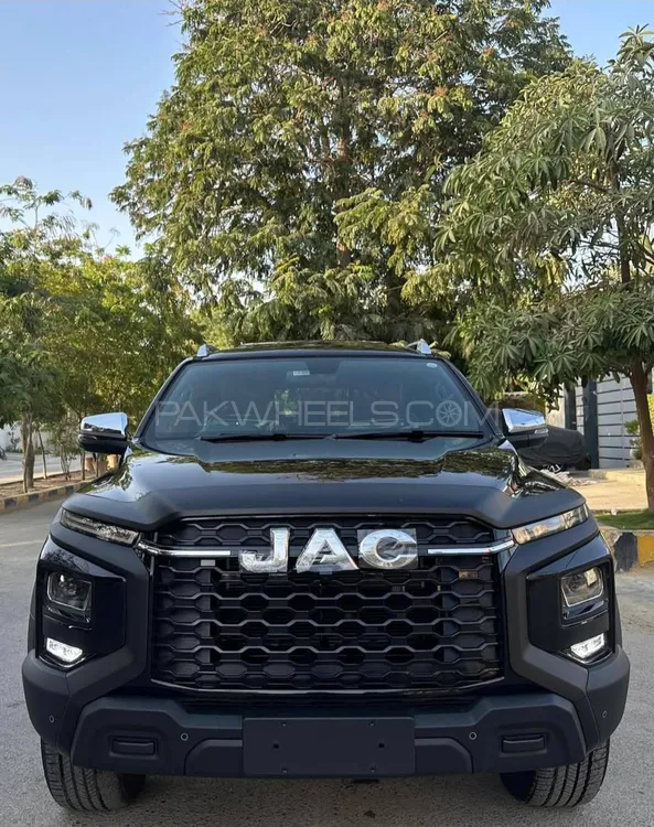 JAC T6 2025 for Sale in Multan Image-1