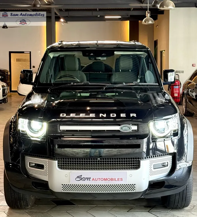 Land Rover Defender 2021 for Sale in Karachi Image-1