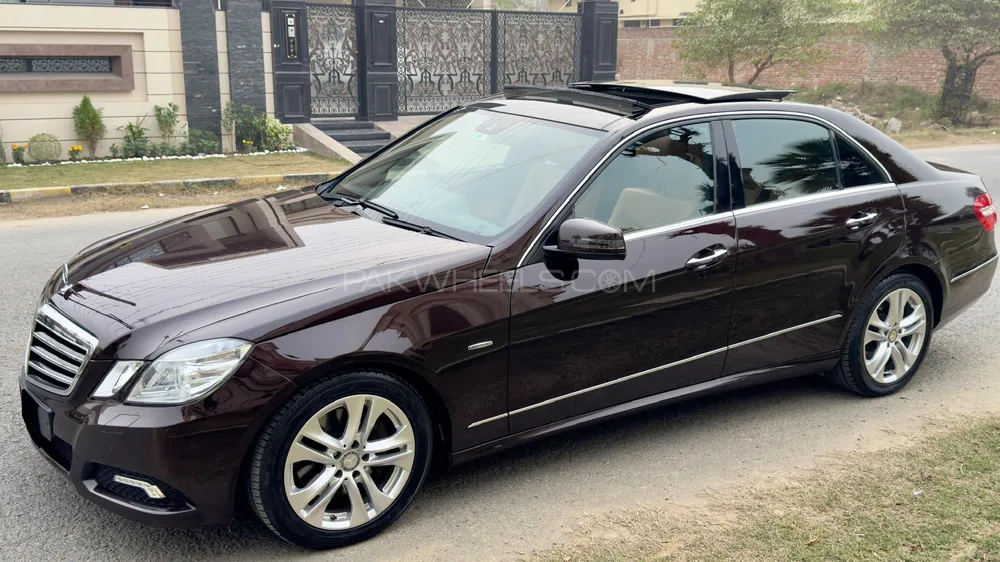 مرسڈیز بینز ای کلاس 2010 for Sale in لاہور Image-1
