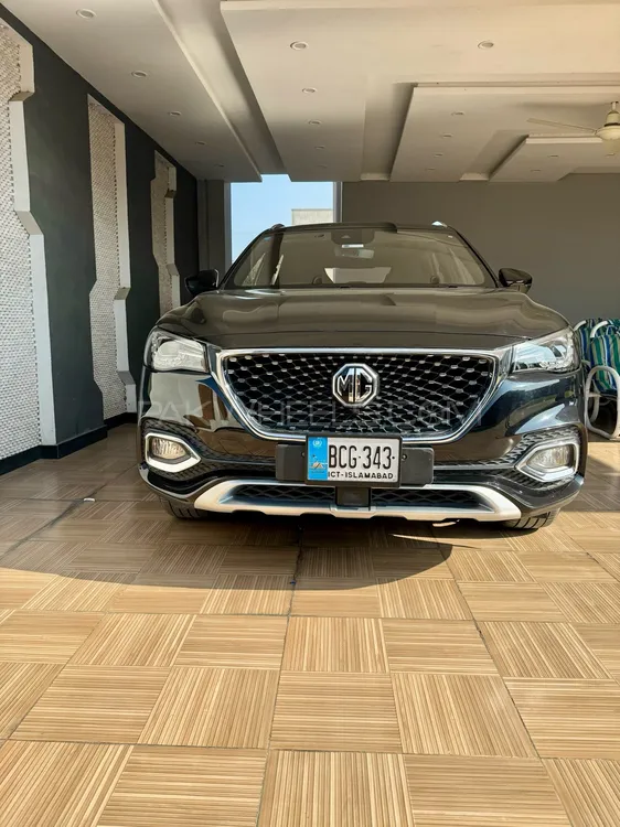 MG HS 2023 for Sale in Gujranwala Image-1