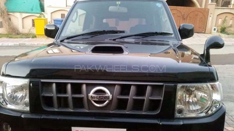 Nissan Kix 2011 for Sale in Islamabad Image-1