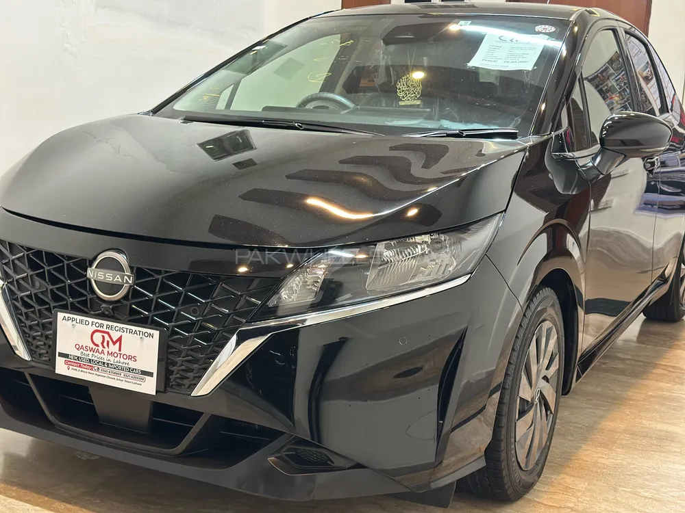 Nissan Note 2021 for Sale in Lahore Image-1