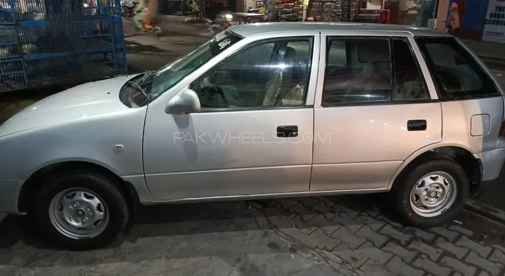 Suzuki Cultus 2005 for Sale in Sangla Hills Image-1