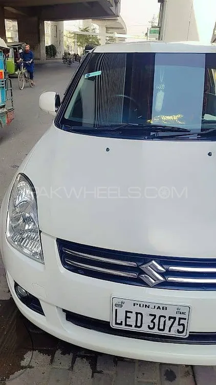 سوزوکی سوئفٹ 2015 for Sale in لاہور Image-1