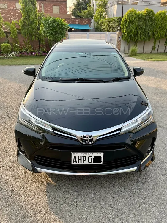 Toyota Corolla 2021 for Sale in Lahore Image-1