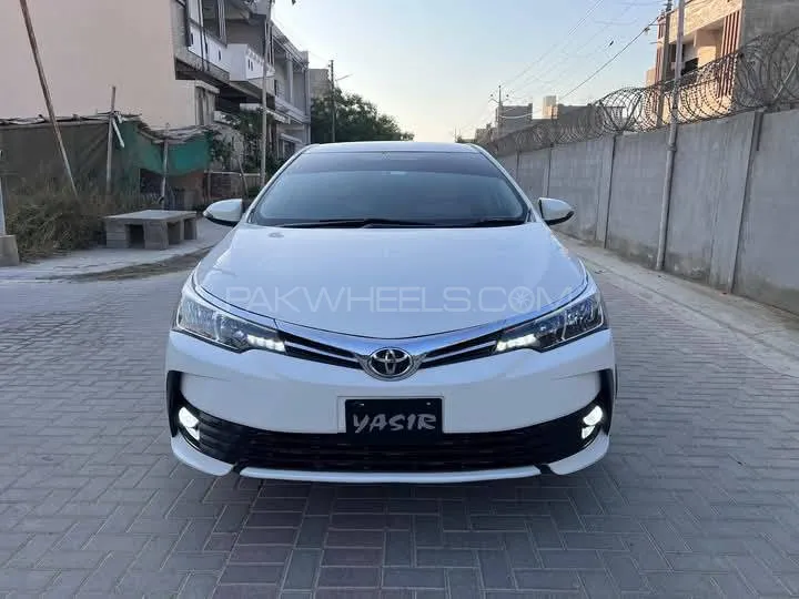 Toyota Corolla 2015 for Sale in Gujrat Image-1