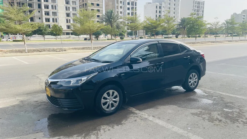 Toyota Corolla 2020 for Sale in Karachi Image-1