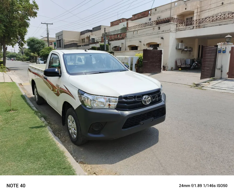 Toyota Hilux 2022 for Sale in Lahore Image-1