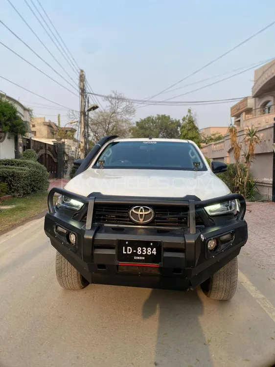 Toyota Hilux 2021 for Sale in Faisalabad Image-1