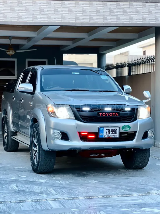 Toyota Hilux 2013 for Sale in Wah cantt Image-1