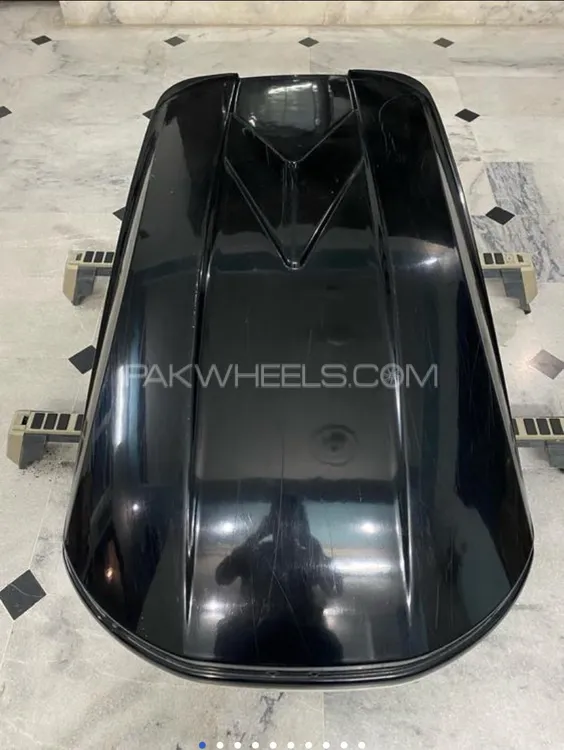Car Roofbox & Rails Image-1