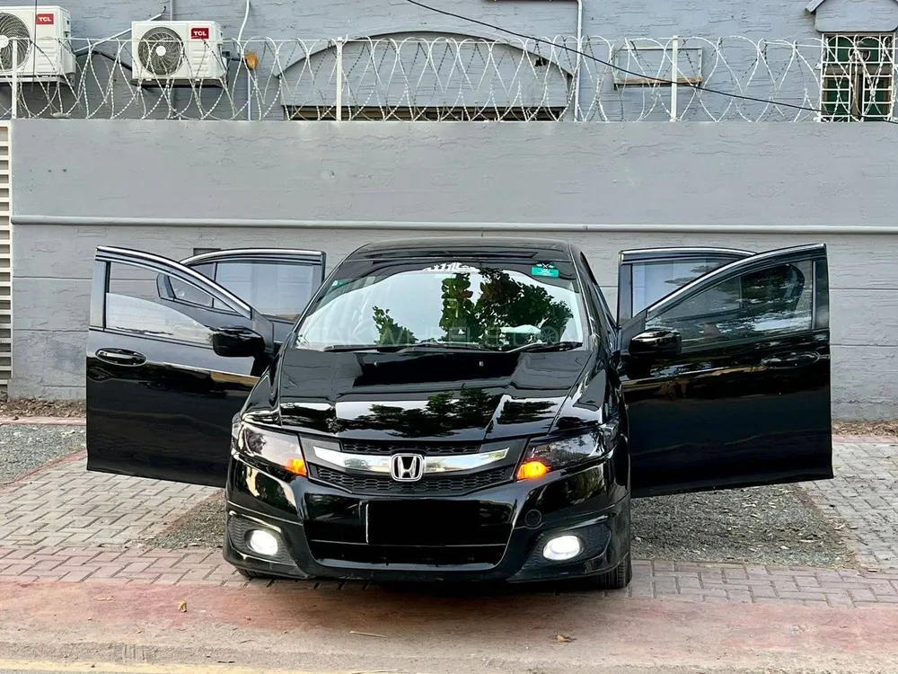 Honda City 2010 for Sale in Lahore Image-1