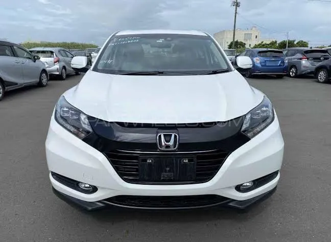Honda Vezel 2016 for Sale in Lahore Image-1