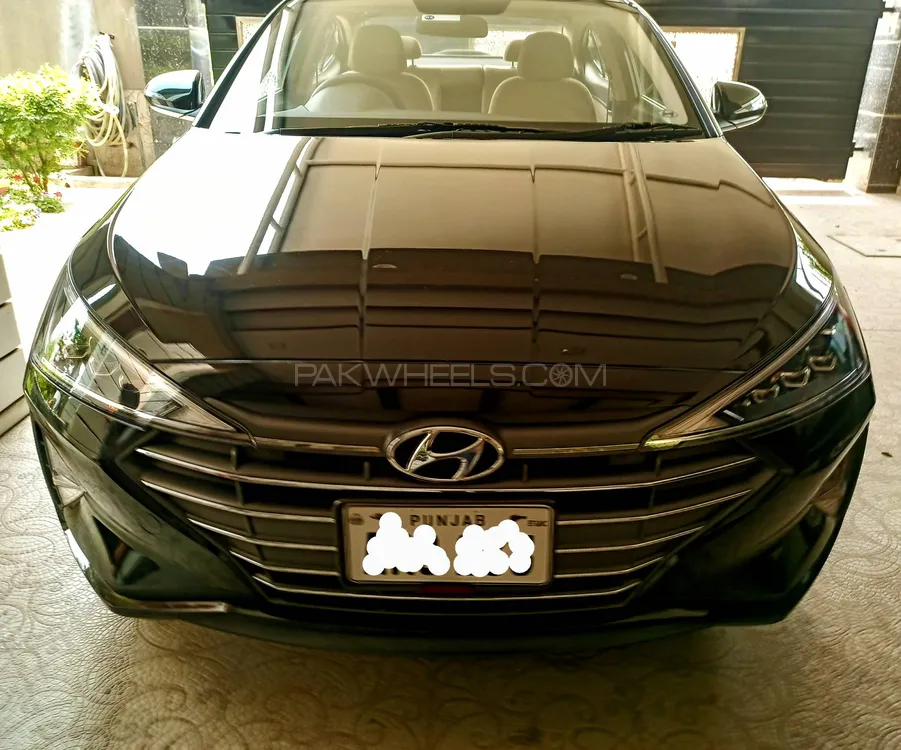 Hyundai Elantra 2024 for Sale in Lahore Image-1