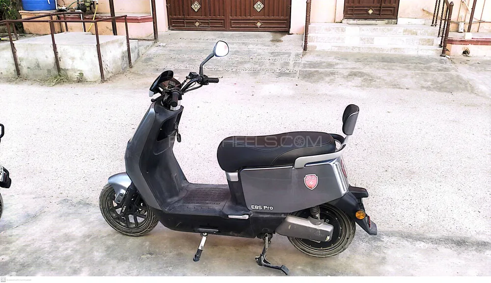 میٹرو E8S pro 2024 for Sale Image-1