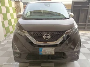 Nissan Dayz Highway Star S hybrid X pro pilot 2019 for Sale