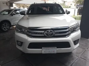 Toyota Hilux Revo V Automatic 2.8 2018 for Sale