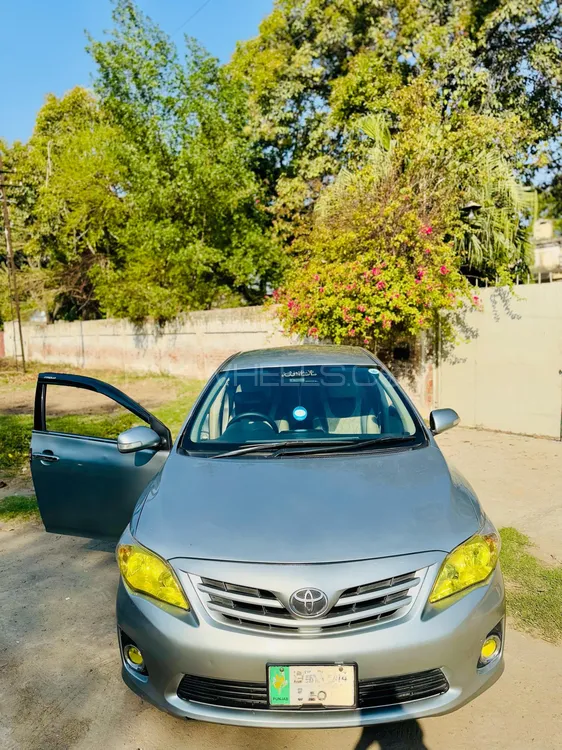 Toyota Corolla 2014 for Sale in Lahore Image-1