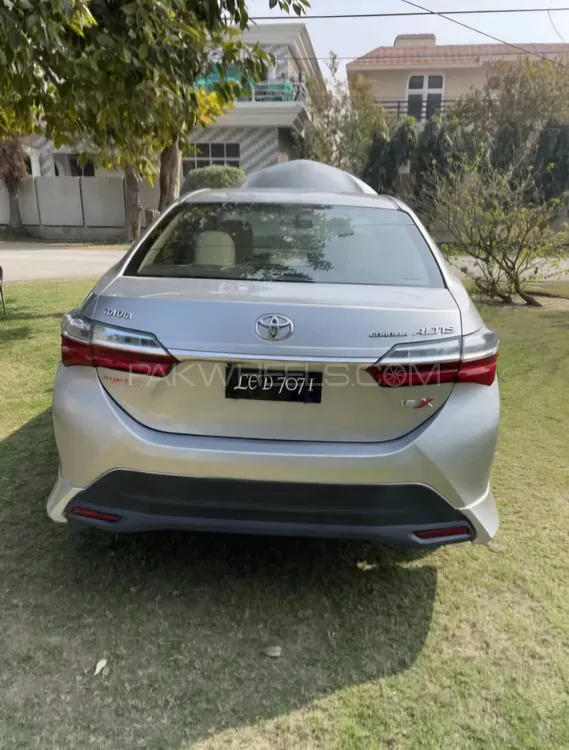 Toyota Corolla 2015 for Sale in Jalalpur Jattan Image-1