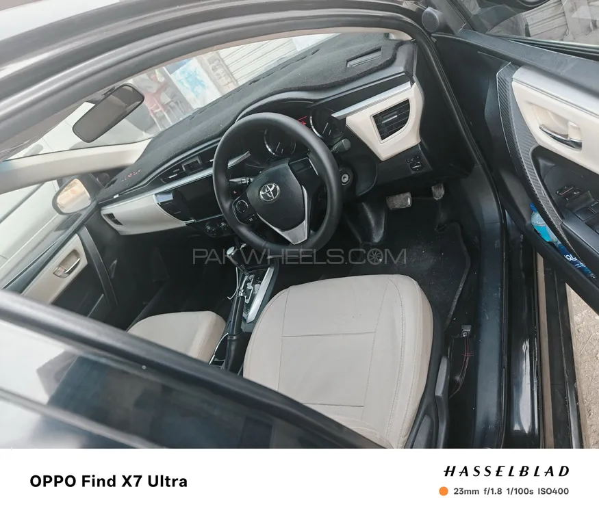 Toyota Corolla 2014 for Sale in Karachi Image-1