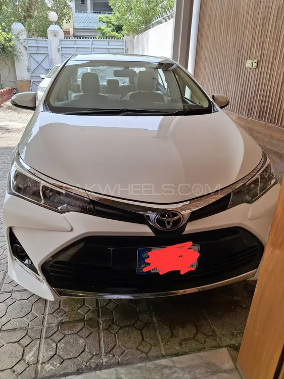 Toyota Corolla 2021 for Sale in Islamabad Image-1