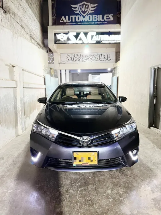 Toyota Corolla 2017 for Sale in Karachi Image-1