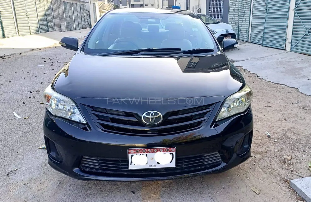 Toyota Corolla 2012 for Sale in Karachi Image-1