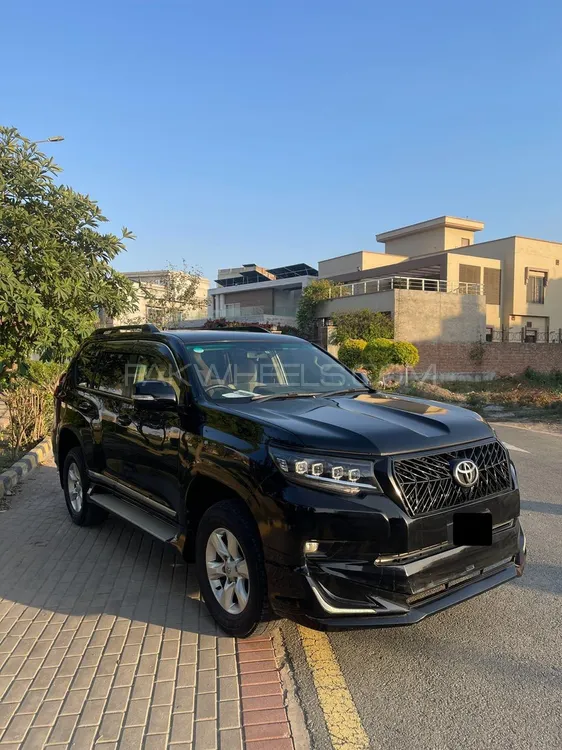 Toyota Prado 2011 for Sale in Faisalabad Image-1