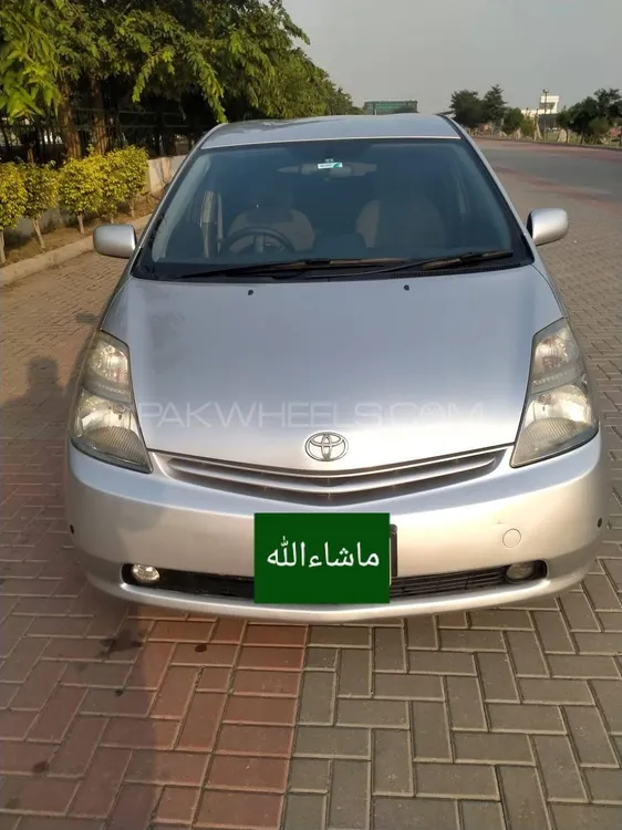 Toyota Prius 2007 for Sale in Lahore Image-1