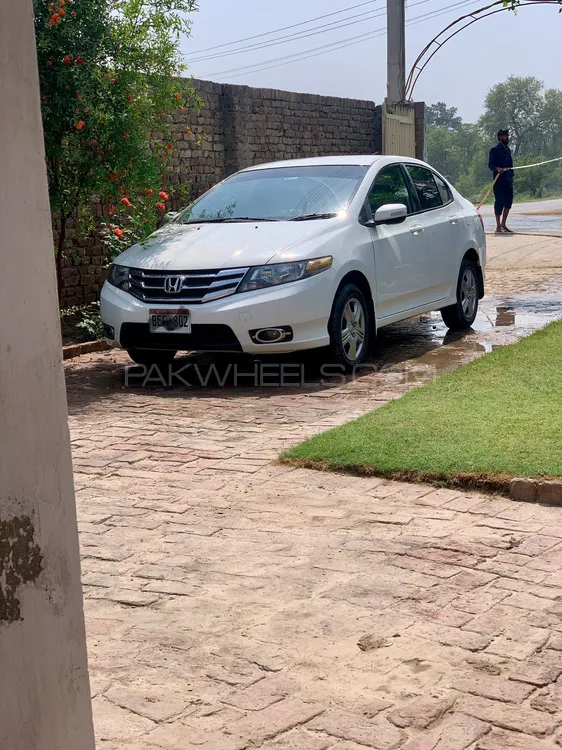 Honda City 2015 for Sale in Karachi Image-1