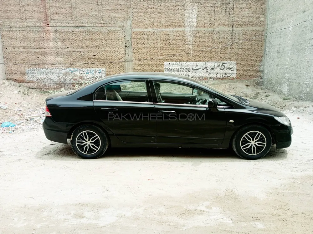 Honda Civic 2008 for Sale in Vehari Image-1