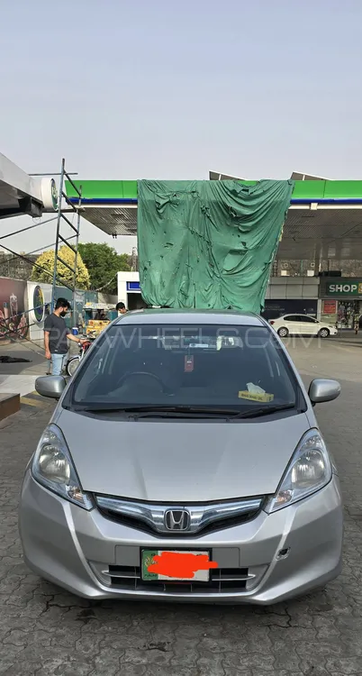 Honda Fit 2010 for Sale in Lahore Image-1