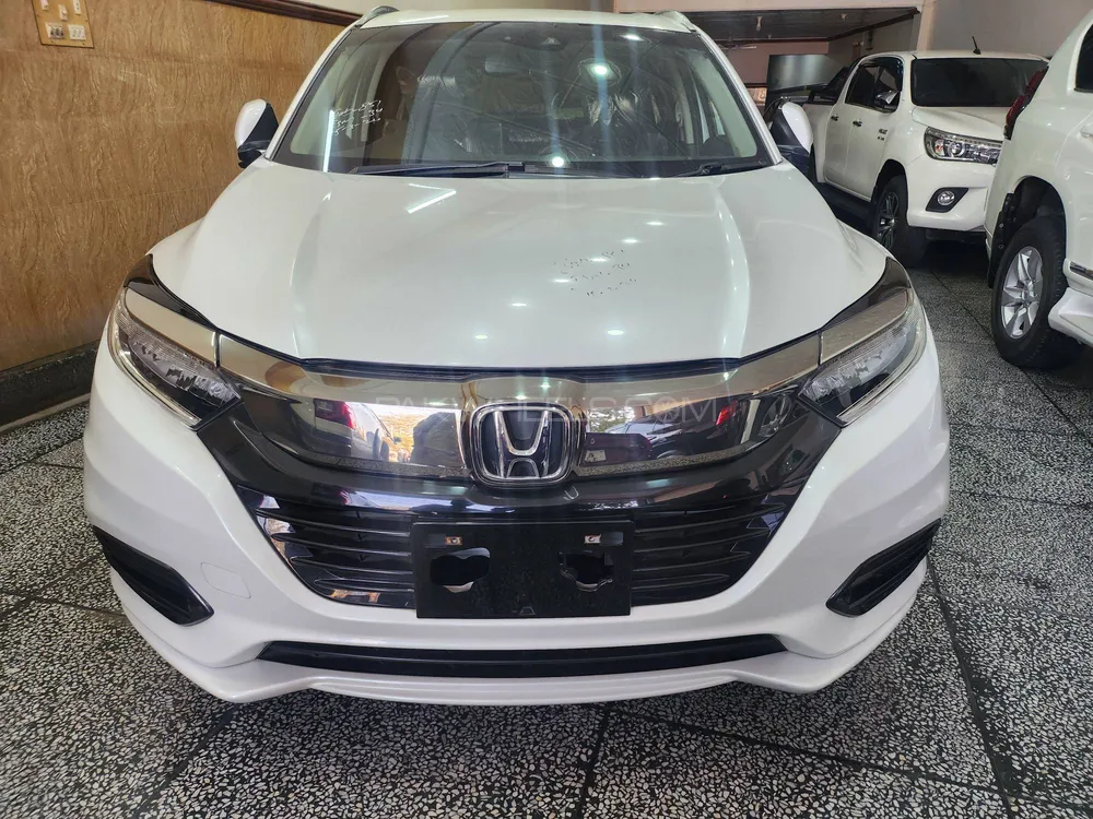 Honda Vezel 2019 for Sale in Multan Image-1