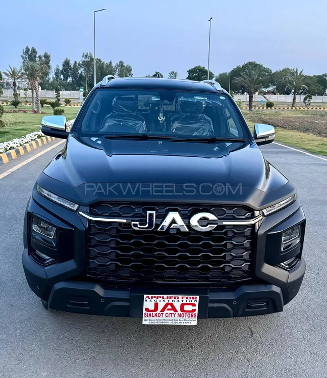 JAC T9 2025 for Sale in Sialkot Image-1