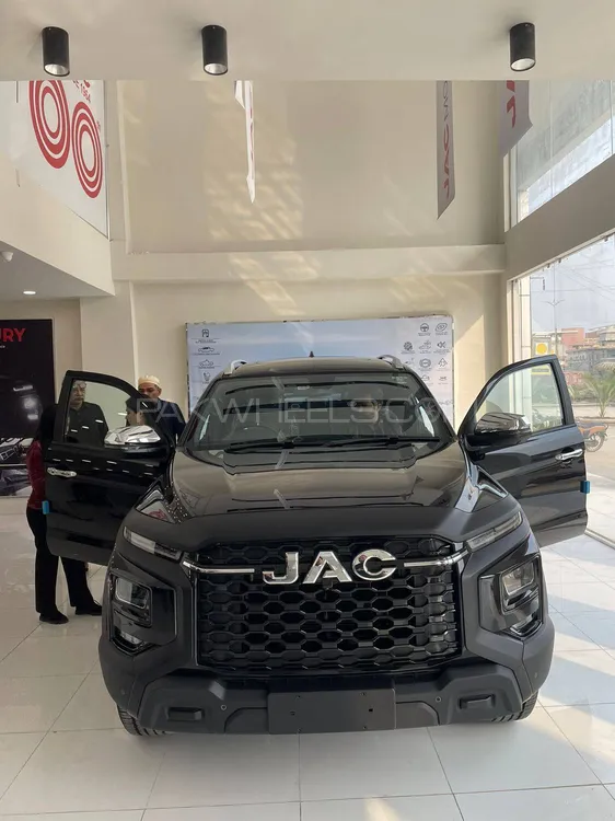JAC T9 2025 for Sale in Karachi Image-1