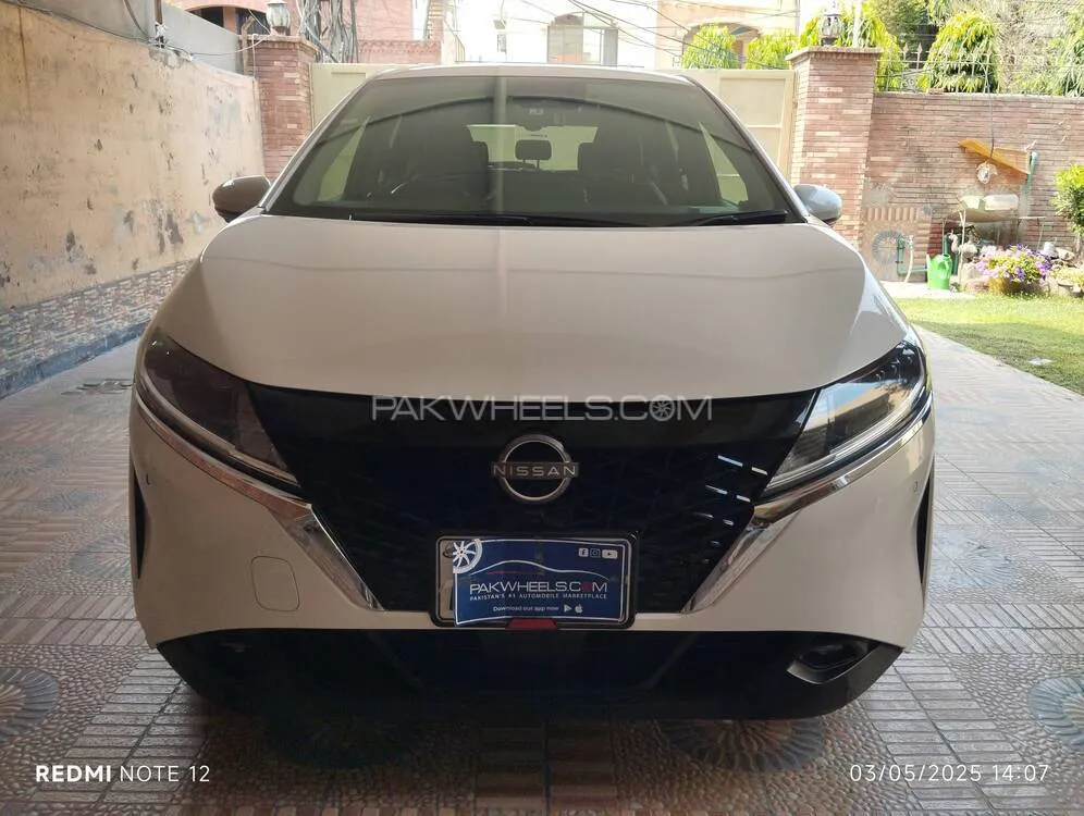 Nissan Note 2021 for Sale in Lahore Image-1