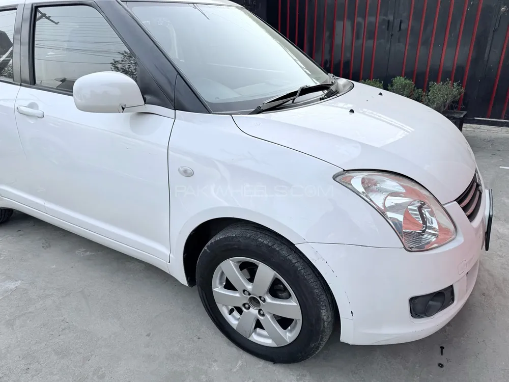 سوزوکی سوئفٹ 2014 for Sale in لاہور Image-1