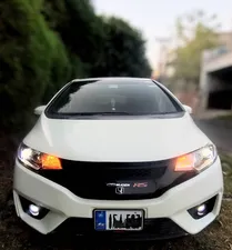 Honda Fit 1.5 Hybrid RS 2014 for Sale