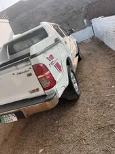 Toyota Hilux D-4D Automatic 2006 for Sale