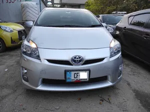 Toyota Prius S LED Edition 1.8 2011 for Sale