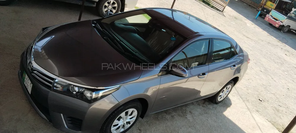 Toyota Corolla 2014 for Sale in Peshawar Image-1