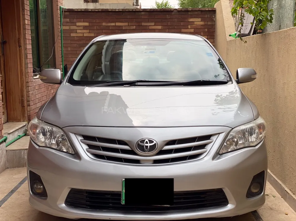 Toyota Corolla 2013 for Sale in Lahore Image-1