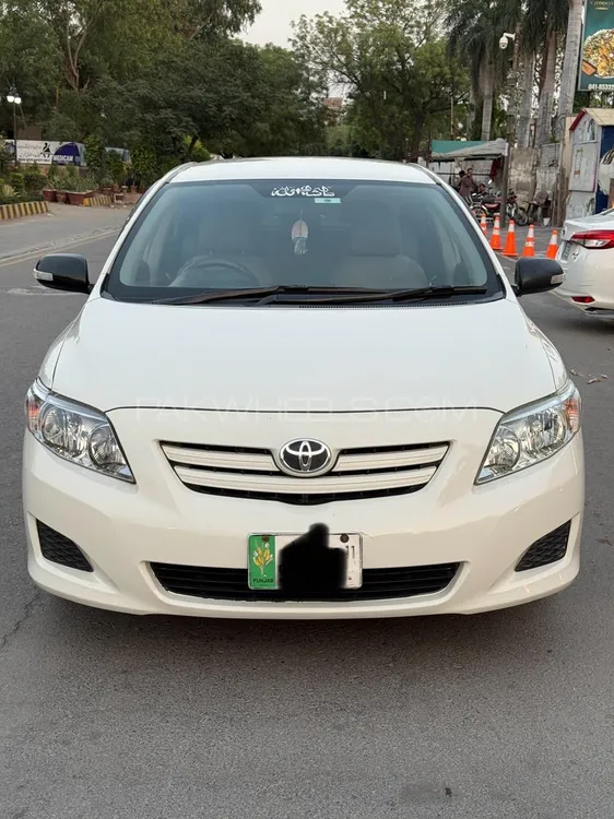 Toyota Corolla 2011 for Sale in Faisalabad Image-1