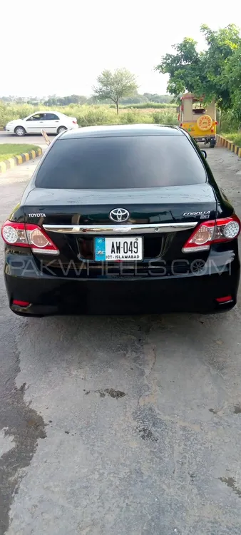Toyota Corolla 2014 for Sale in Kallar Saddiyian Image-1