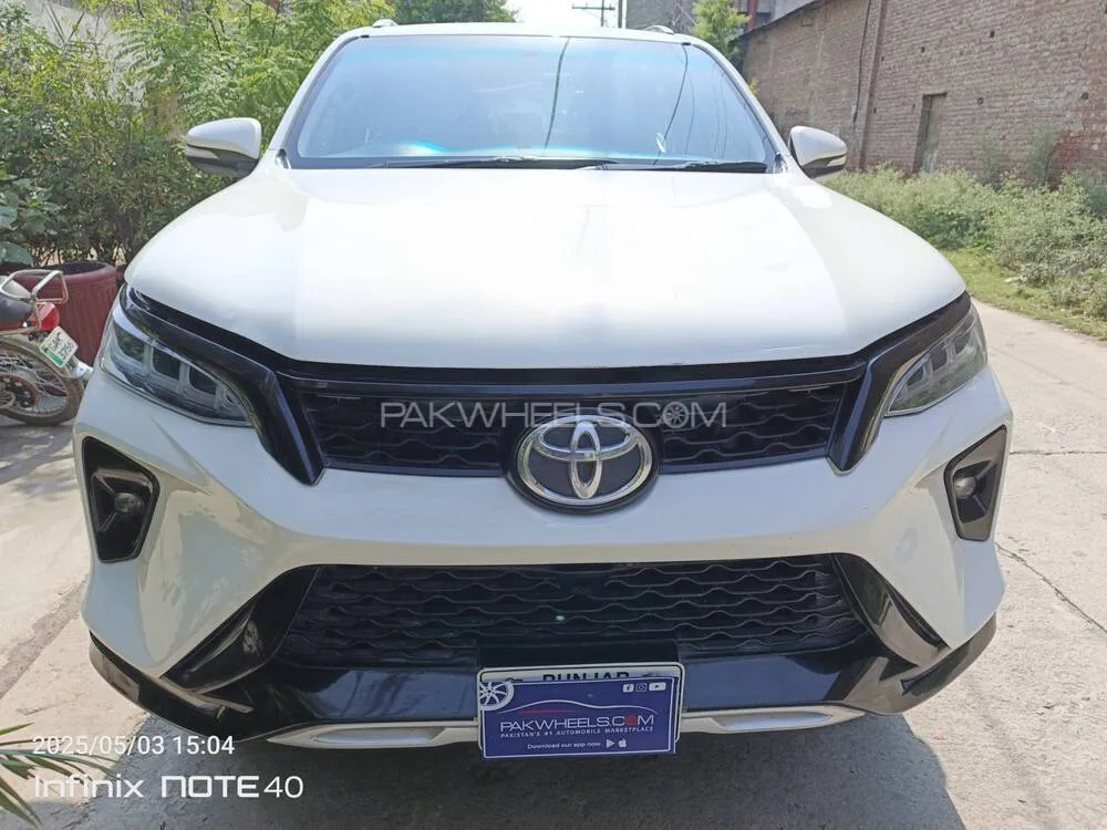 Toyota Fortuner 2018 for Sale in Gujranwala Image-1