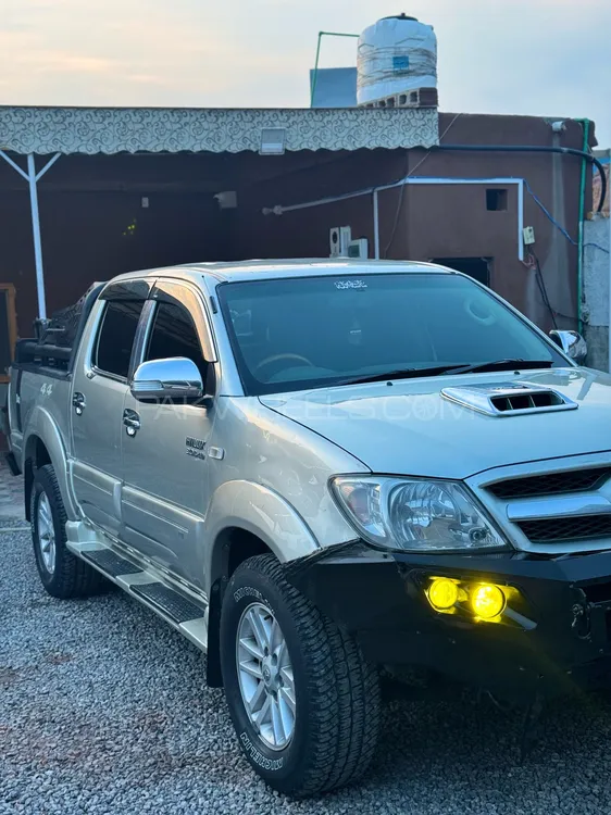 Toyota Hilux 2007 for Sale in Islamabad Image-1