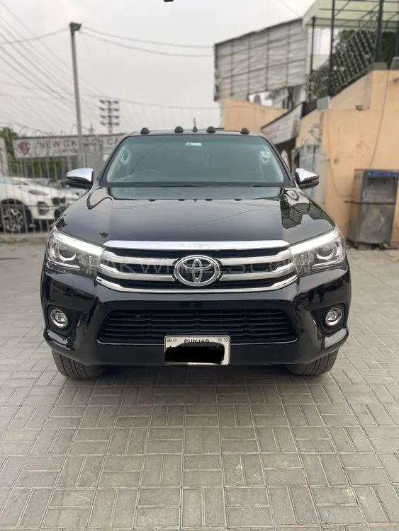 Toyota Hilux 2019 for Sale in Lahore Image-1