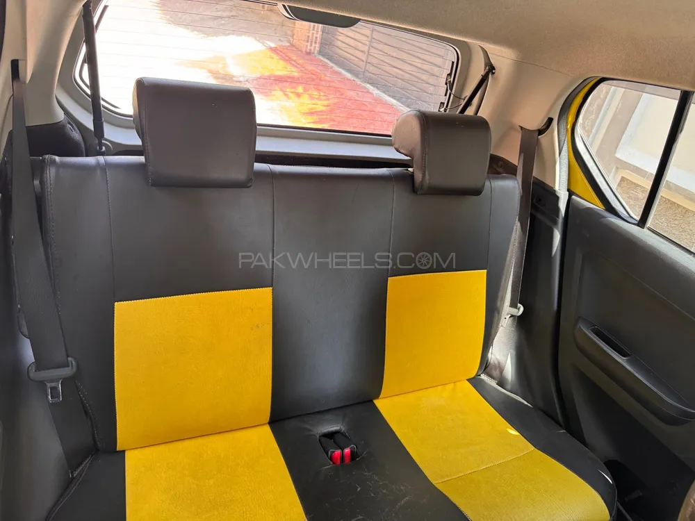 Toyota Pixis Epoch 2018 for Sale in Multan Toyota Pixis Epoch 2018 for Sale in Multan Image-9